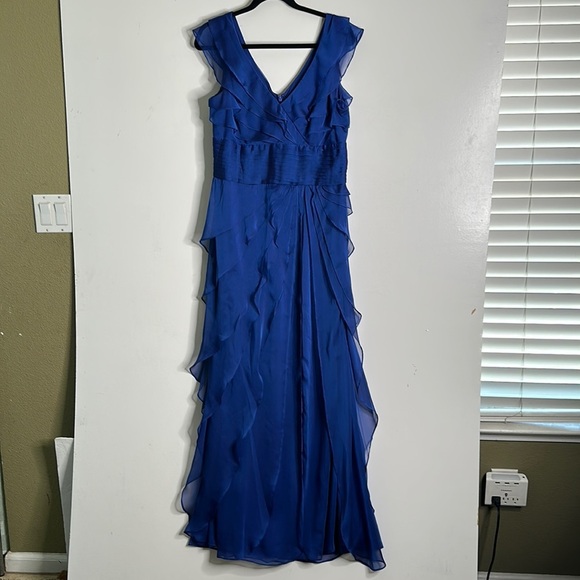 Adrianna papell blue raffle maxi formal dress size 12 - Picture 4 of 13